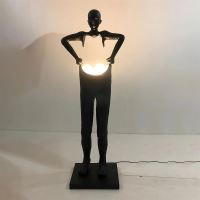 Immax SILUETTE Human Houdini 185 cm – Stehlampe in Skulpturform, Fiberglas, schwarz, 4xG9 (8)